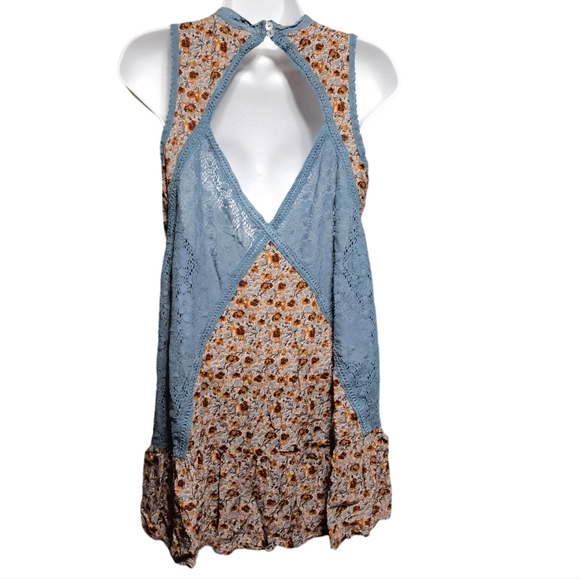 Umgee Sleeveless Floral Sheer Lace/Crochet Tunic Tank Baby Doll Dress - Picture 2 of 15